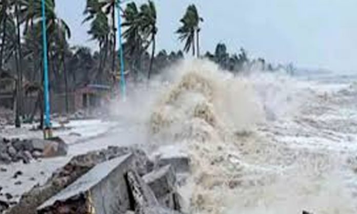 Dana Cyclone in Bay of Bengal