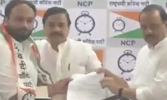 Baba Siddiqui's son Zishan joined NCP