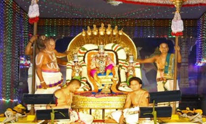 Nagula chavithi in Tirumala