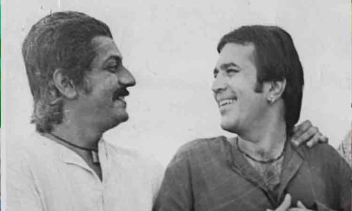 Rajesh-Khanna-with-Amol-Palekar