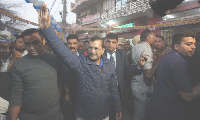 Kejriwal sensational allegations against modi govt