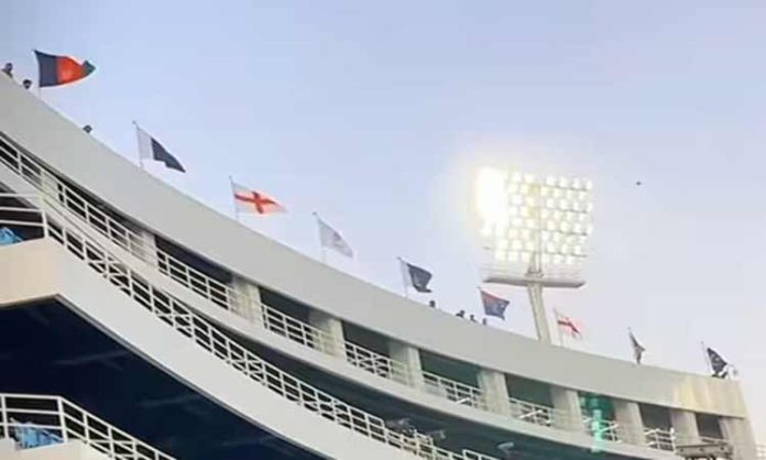 Indian flag missing in karachi stadium