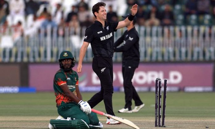 New zealand limits bangladesh for a low score