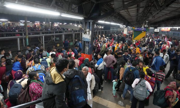 Stampede in Delhi railway station