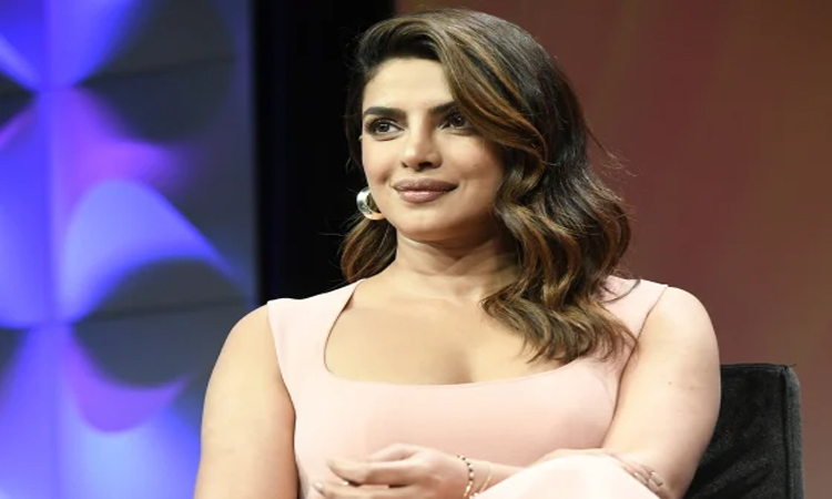 Iam Inspired From Guava Selling Women Says Priyanka Chopra