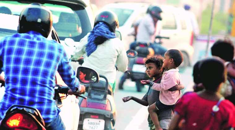 కొడిగడుతున్న బాల్యం